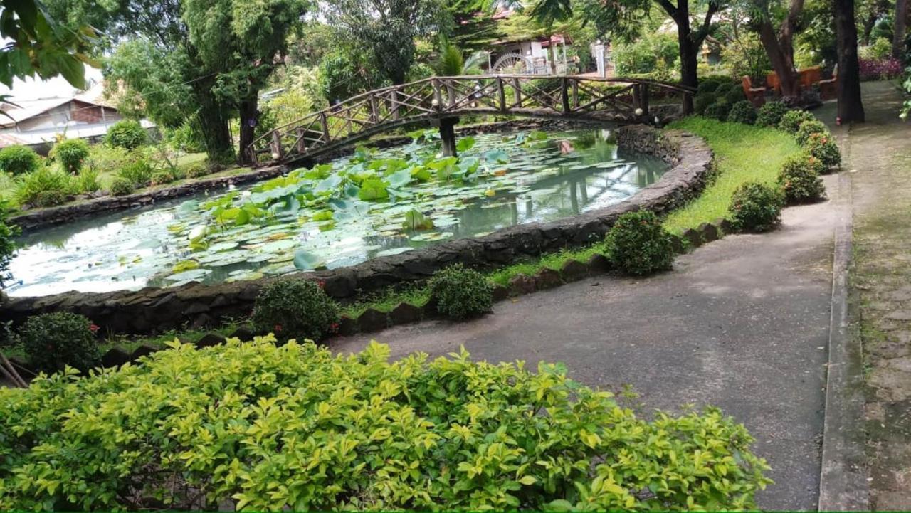 Xuanmai Garden Resort Паксе Екстер'єр фото